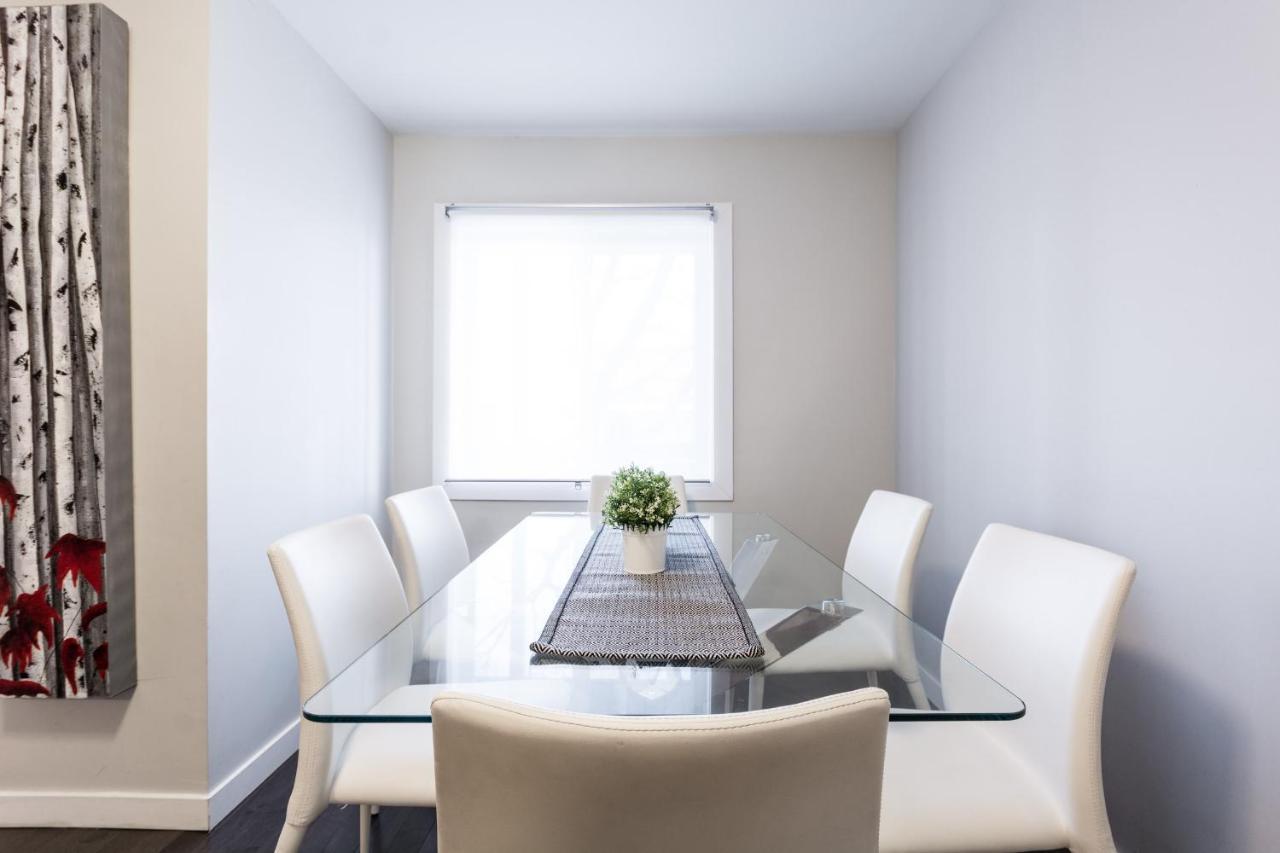 Spacious 3 Bdrm Home Near Downtown 渥太華 外观 照片